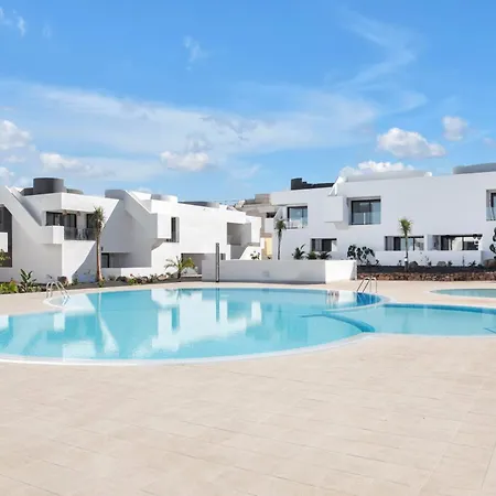 Casa Serena - Design With Pool And Rooftop Terrace - By Luna Appartement La Oliva